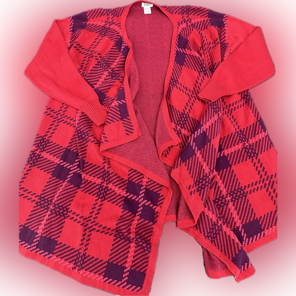 Pre owned  Monroe & Main cardigan